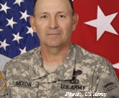 Lt_Gen_Benjamin_R_Mixon_as_USAPACCOM_CO copy