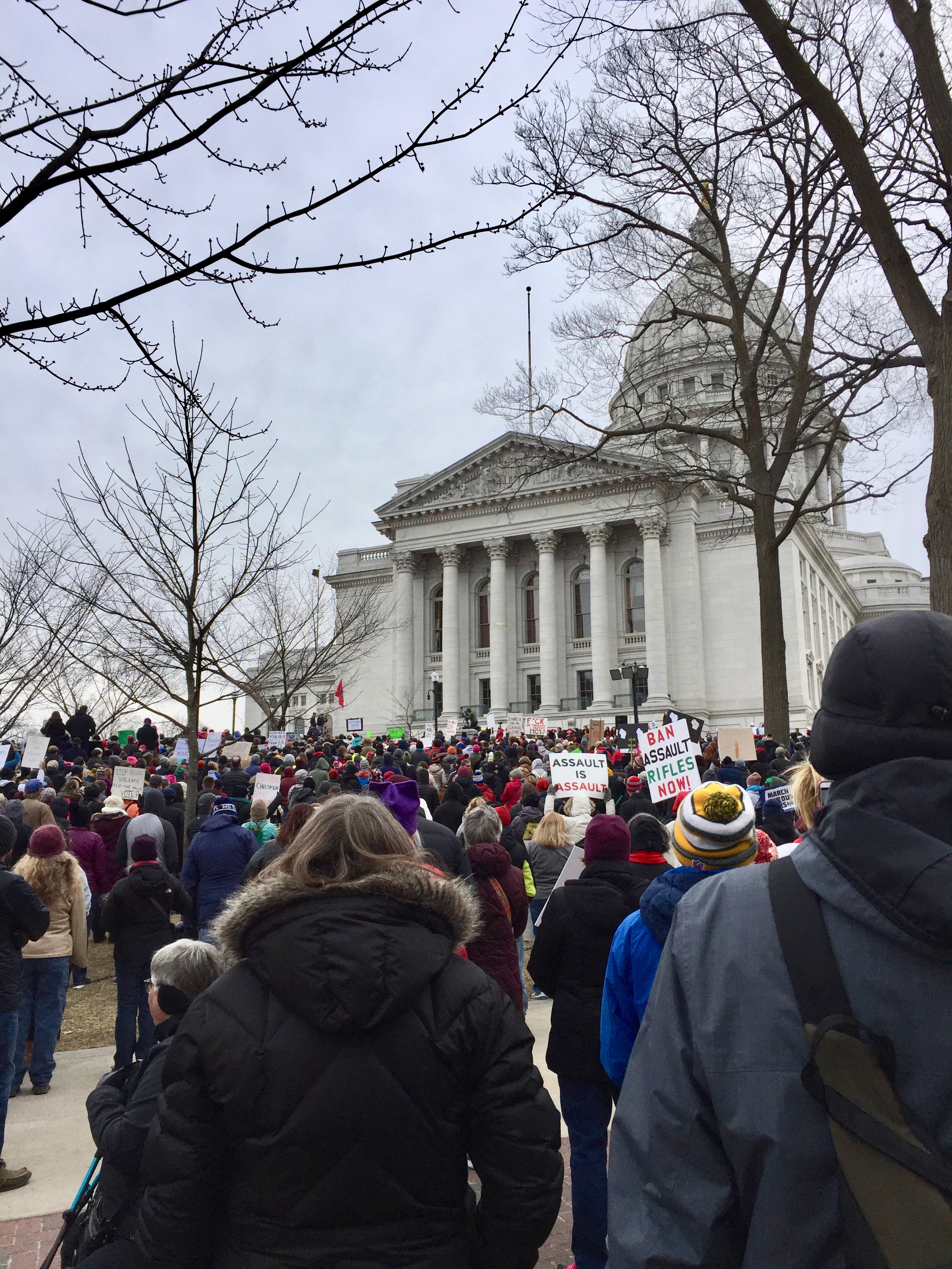 Baby-Boomer-Gives-Gun-Protesters-Something-Think-About2