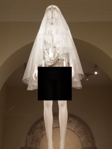 The Metʼs ʻHeavenly Bodiesʼ Exhibition and the Catholic Church: An Impossible Coexistence