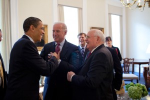 1280px-Barack_Obama_&_Joe_Biden_with_Mikhail_Gorbachev_3-20.09