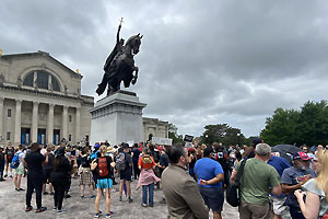 Good and Evil Clash at the Feet of Saint Louis the King