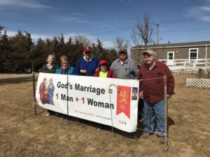 Passer-By Throws $2,000 to Traditional Marriage Crusaders