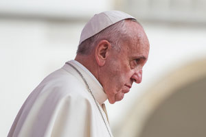 Pope Francis Authorizes Blessing Homosexual Couples and Adulterers with a Declaration and a “Clarification” that Favor Sin