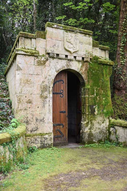 How Xi Jinping’s ‘Moral’ Policies Just Shattered the Wine Industry