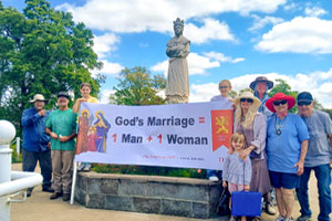 Defending God’s Marriage: 1,160 Rosary Rallies Take Place in America’s Public Square