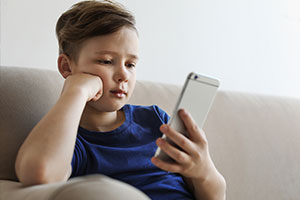 Why is Apple Facilitating Pre-Teen Access to Pornography?