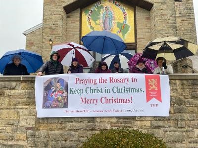 Prayer Warriors Bring the Infant Jesus to the Public