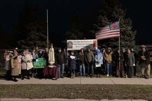 Faithful Catholics Defend the Innocence of Christmas Under Attack in Green Bay