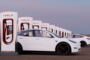 Enthusiasm for Electric Vehicles Is Running on Empty