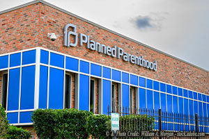 Even The New York Times Says Planned Parenthood Is in Trouble